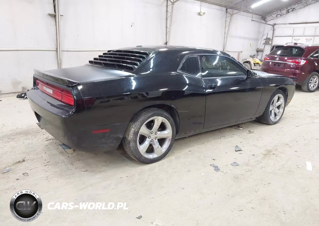 2012 Dodge Challenger Sxt VIN:2C3CDYAG2CH189363 - 4