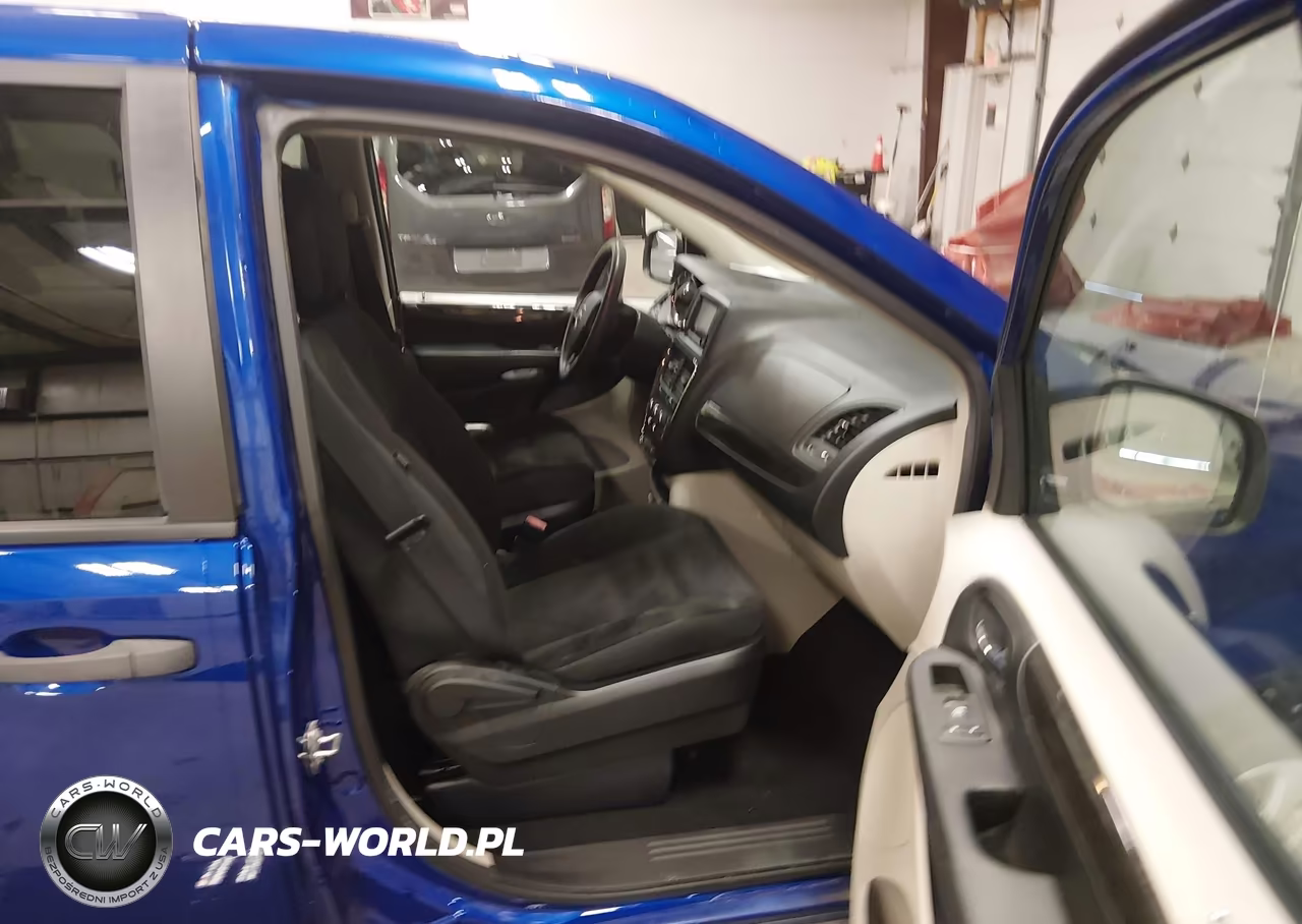 2019 Dodge Grand Caravan Se VIN:2C4RDGBG4KR690486 - 5
