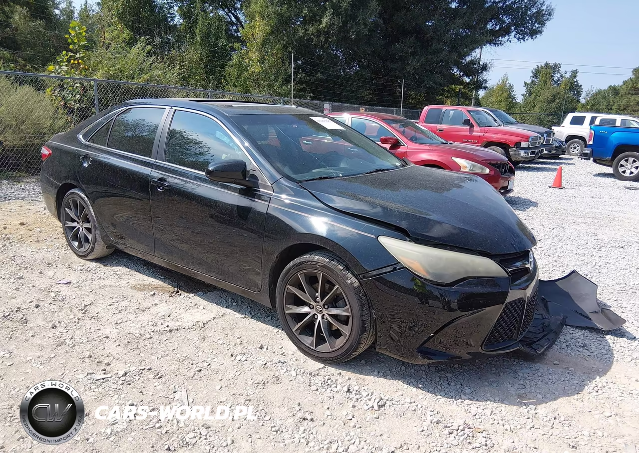 2016 Toyota Camry Xse