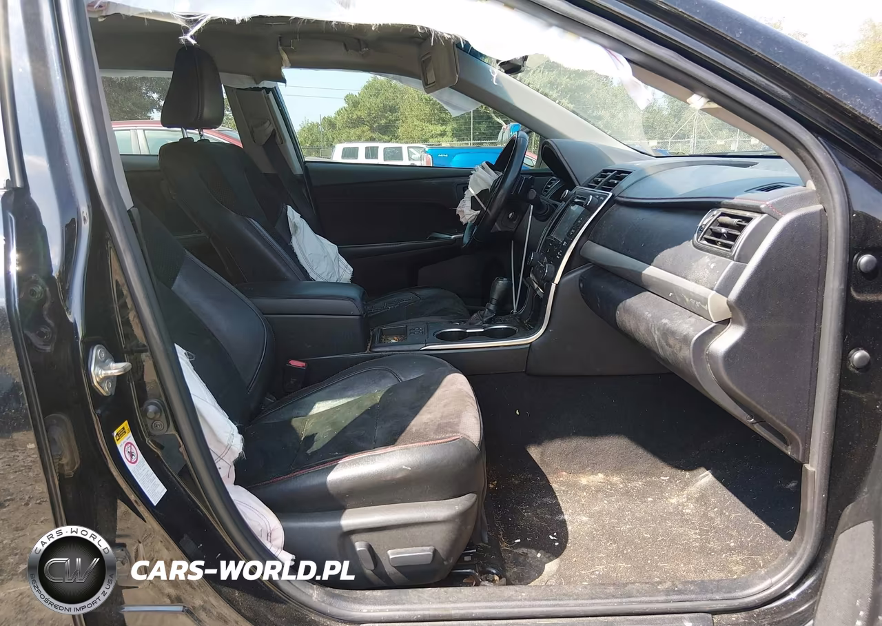 2016 Toyota Camry Xse VIN:4T1BK1FK2GU571523 - 5