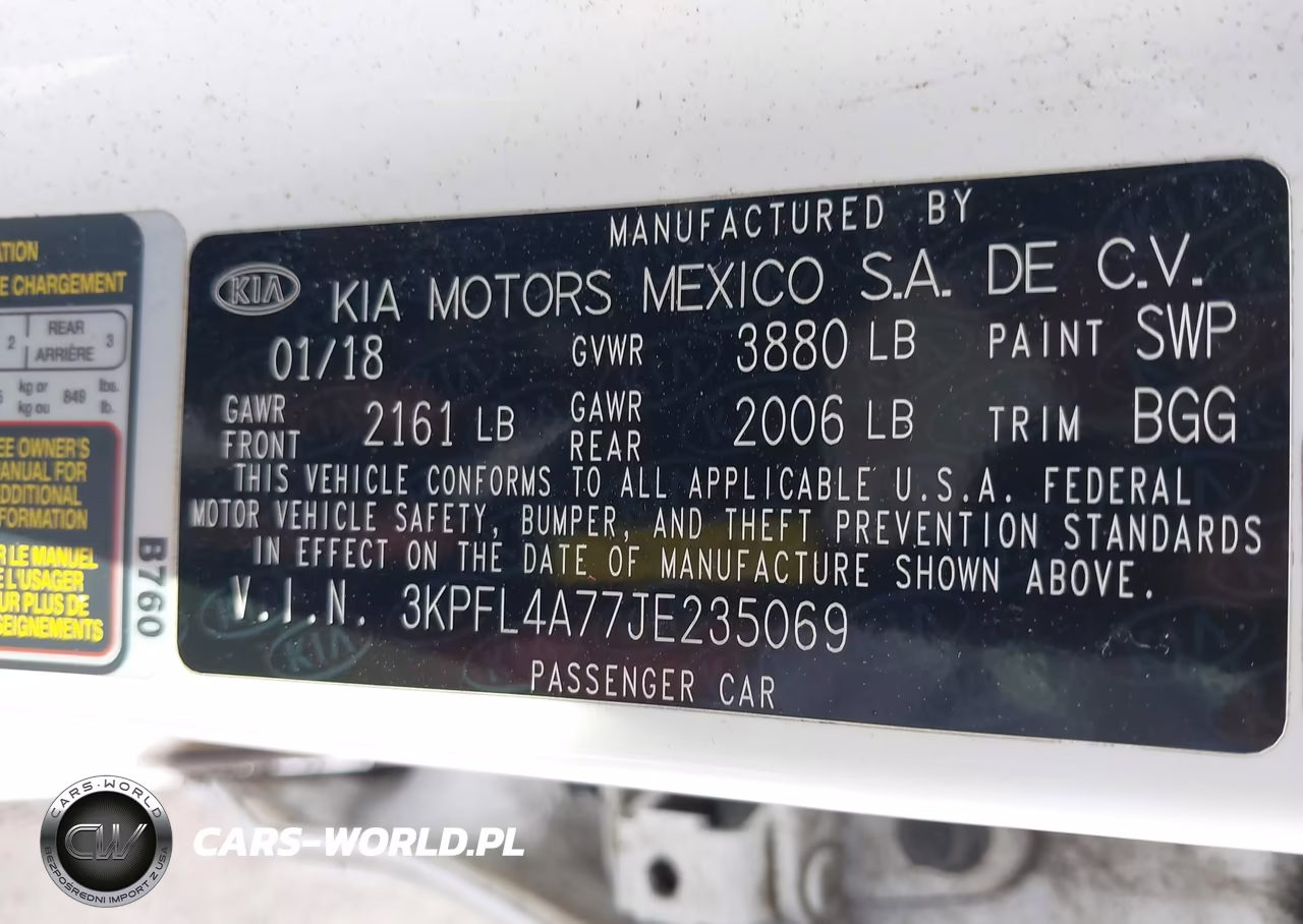 2018 Kia Forte Lx VIN:3KPFL4A77JE235069 - 9