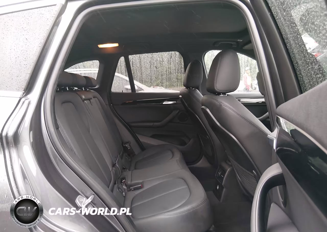 2017 BMW X1 xDrive28I VIN:WBXHT3C32H5F72306 - 8