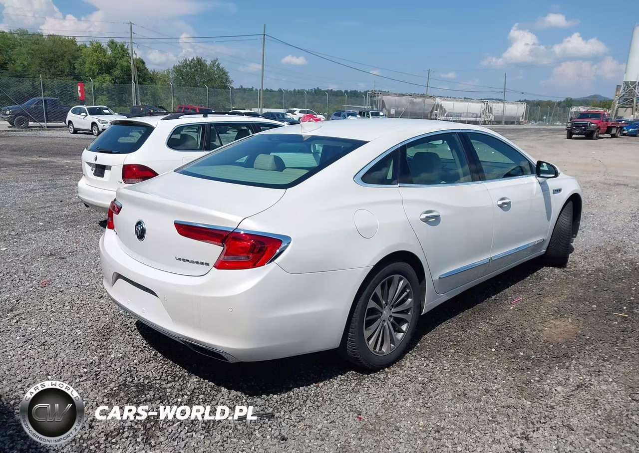 2018 Buick Lacrosse Essence VIN:1G4ZP5SS2JU129667 - 4