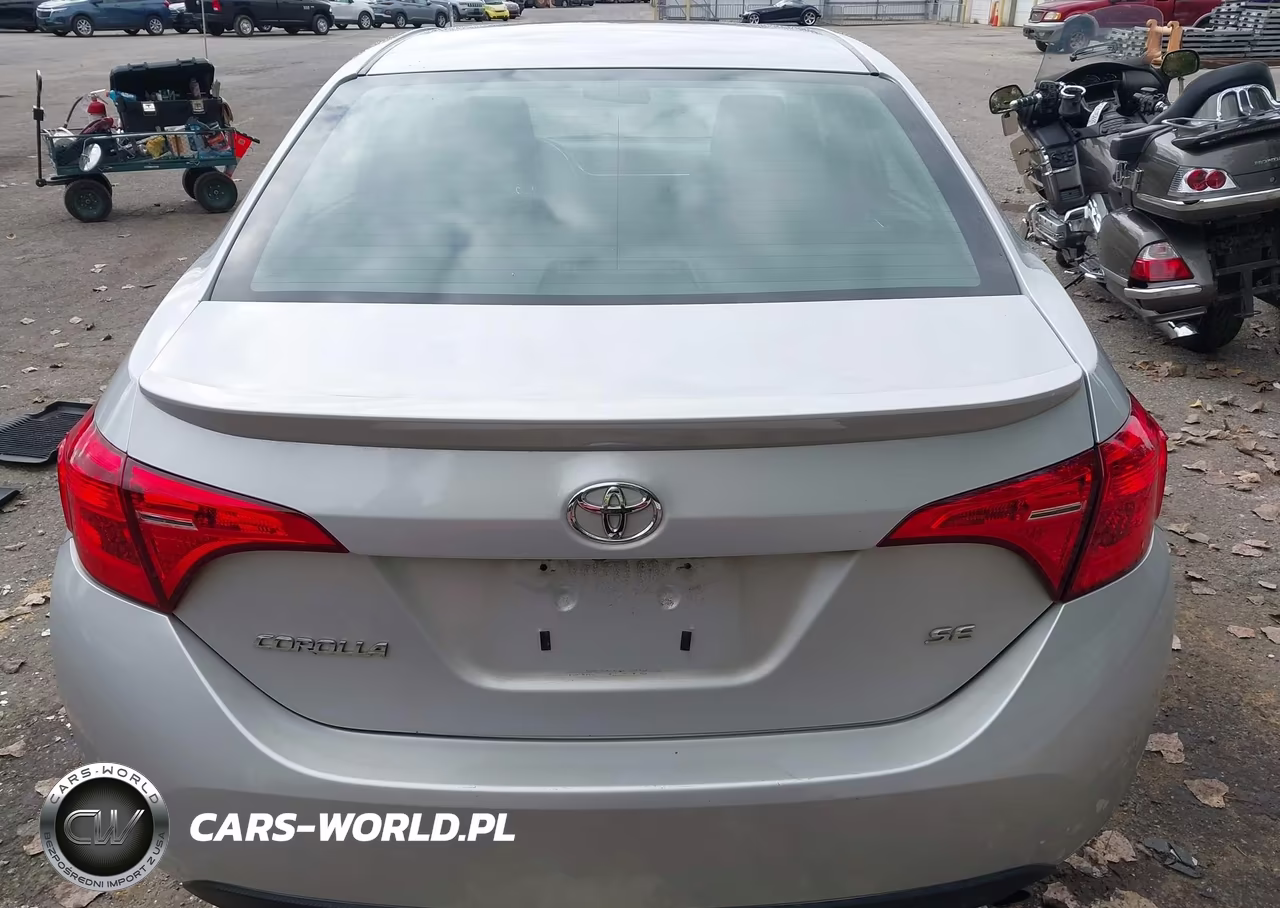 2018 Toyota Corolla Se VIN:2T1BURHE0JC033850 - 16