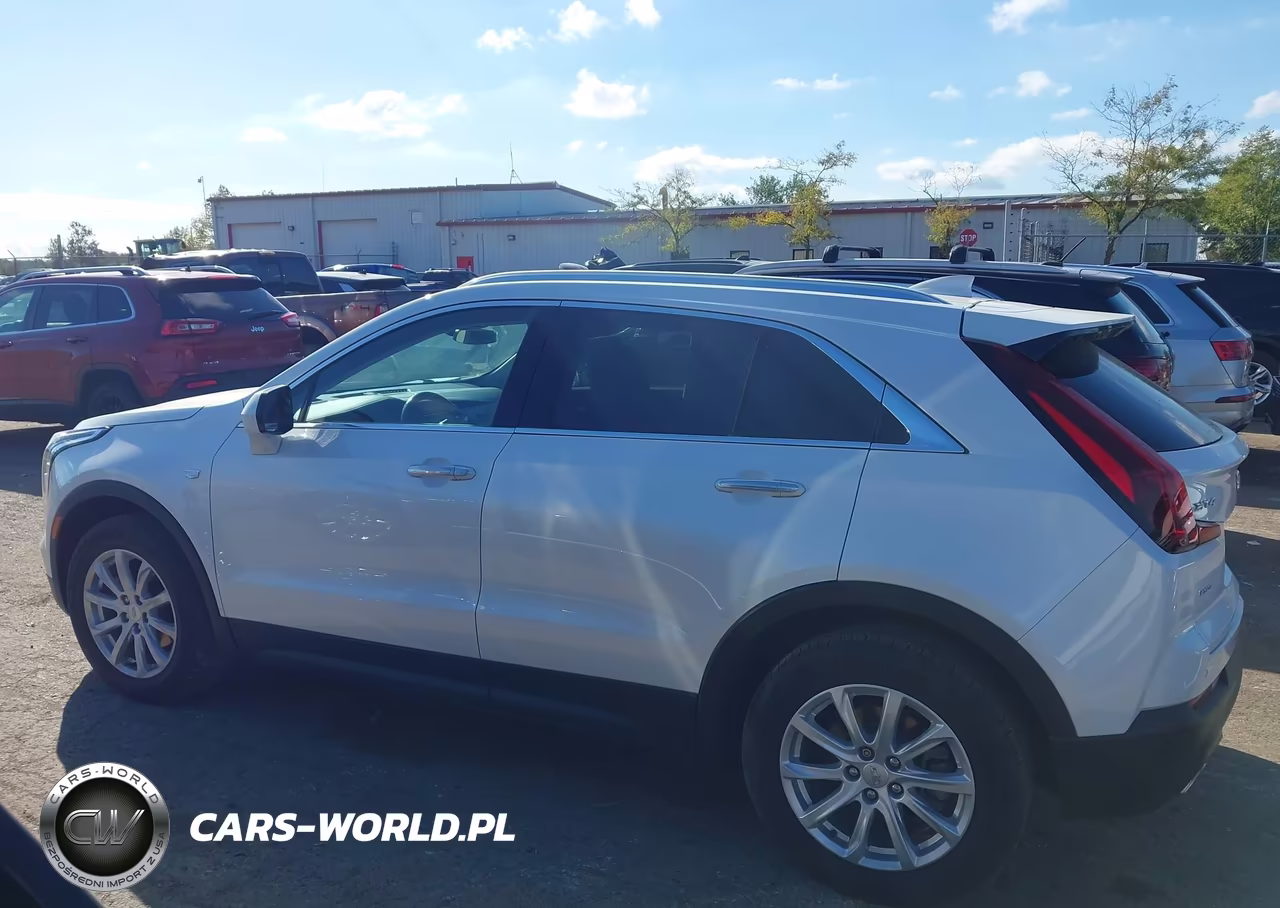 2022 Cadillac Xt4 Awd Luxury VIN:1GYFZBR48NF170185 - 14