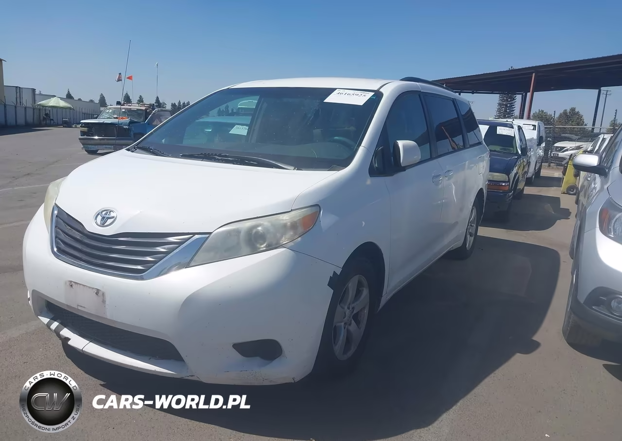 2011 Toyota Sienna Le V6 VIN:5TDKK3DC0BS032679 - 6