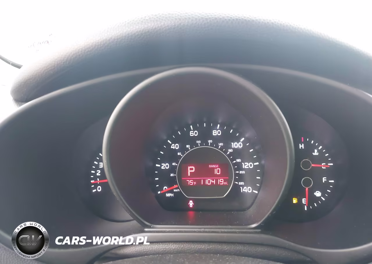 2017 Kia Soul VIN:KNDJN2A22H7887945 - 7