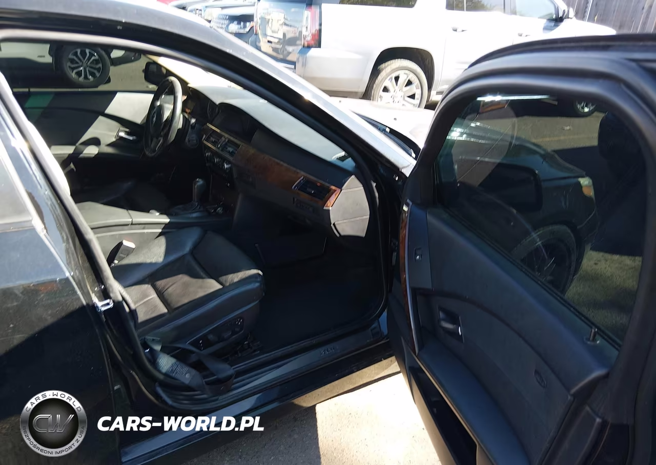 2007 BMW 550I VIN:WBANB53547CP07158 - 5