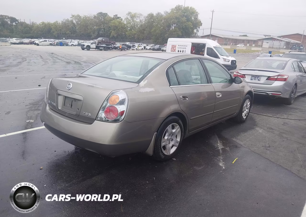 2003 Nissan Altima 2.5 S VIN:1N4AL11D03C212277 - 4