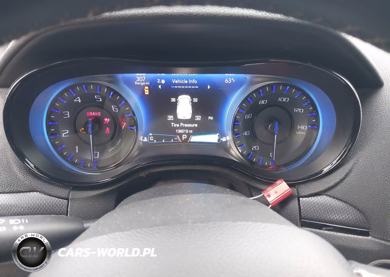 2015 Chrysler 300 300S VIN:2C3CCAGG9FH922921 - 7