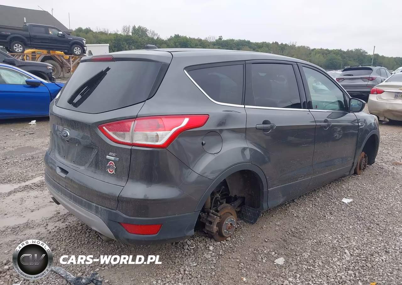 2015 Ford Escape Se VIN:1FMCU9GX8FUC86167 - 4