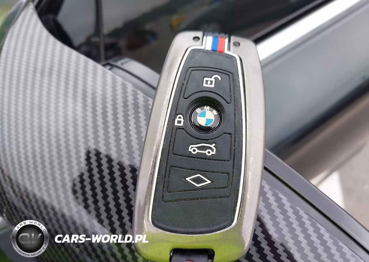 2016 BMW 528I xDrive VIN:WBA5A7C57GG643270 - 11
