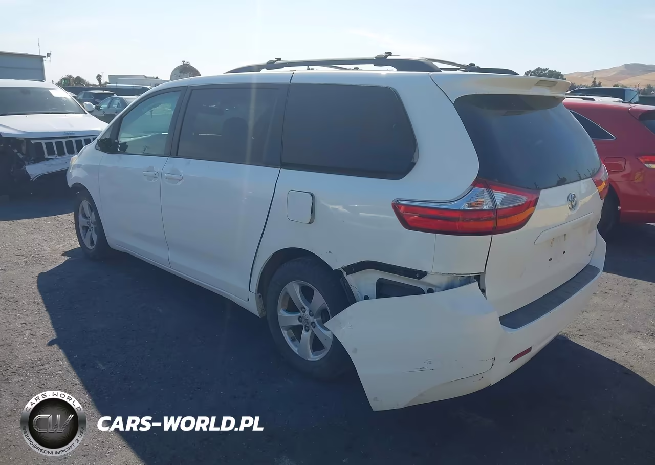 2017 Toyota Sienna Le 8 Passenger VIN:5TDKZ3DC1HS874998 - 3