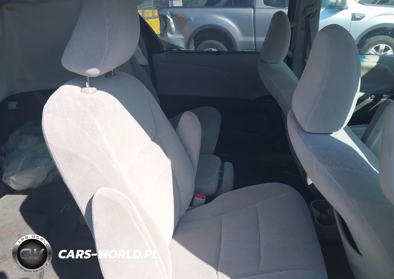 2017 Toyota Sienna Le 8 Passenger VIN:5TDKZ3DC1HS874998 - 8