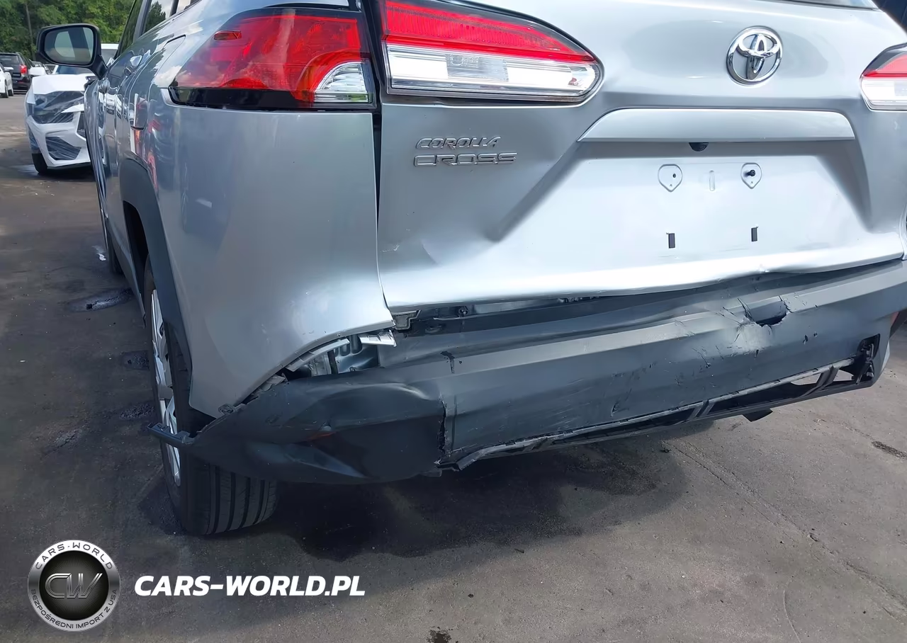 2022 Toyota Corolla Cross L VIN:7MUAAAAG9NV011317 - 19