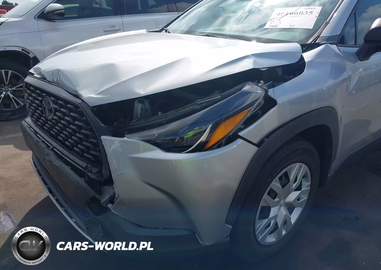 2022 Toyota Corolla Cross L VIN:7MUAAAAG9NV011317 - 6
