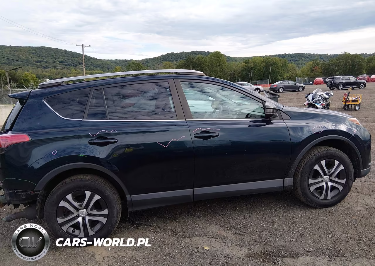 2018 Toyota Rav4 Le VIN:2T3ZFREV7JW453396 - 14