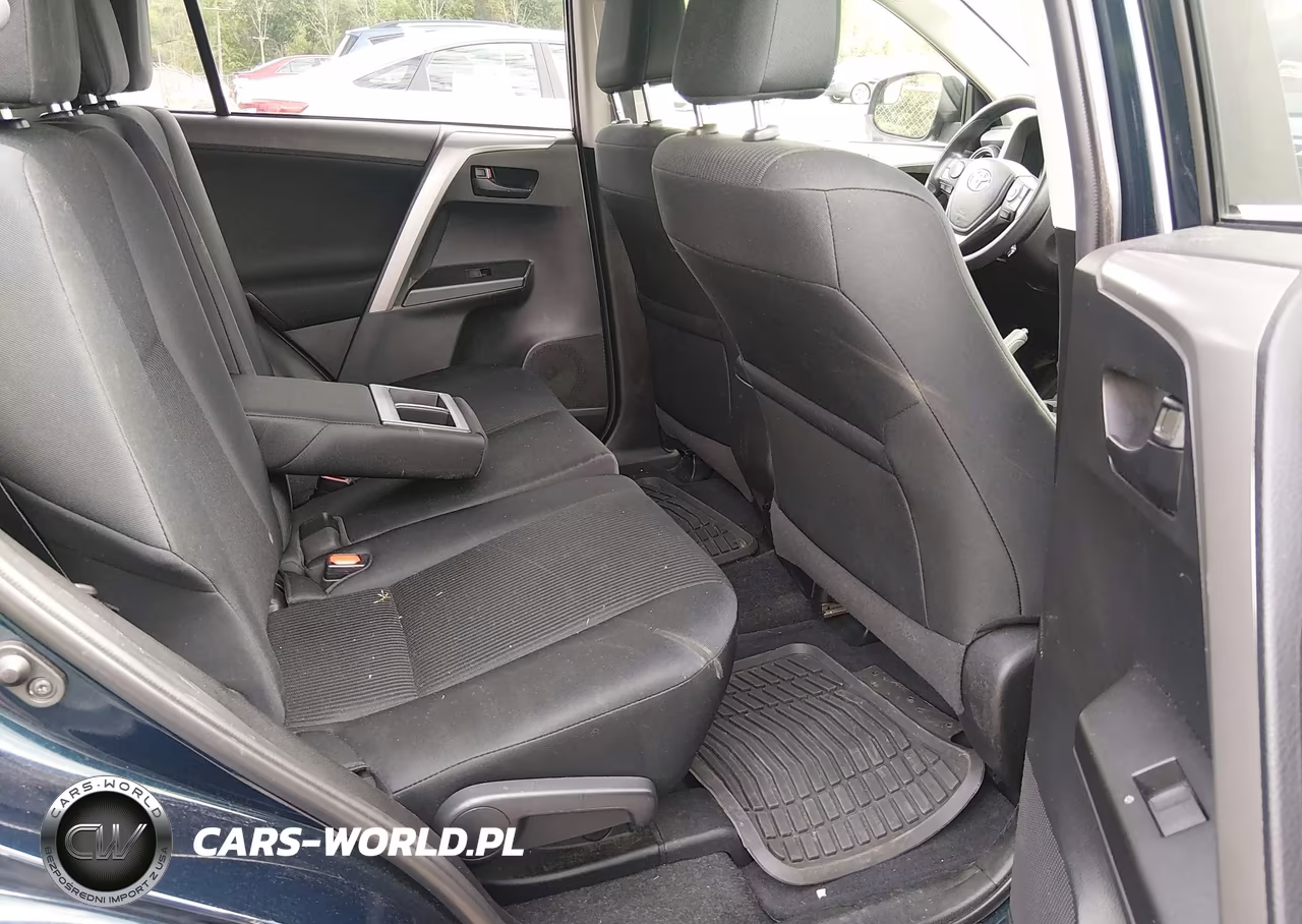 2018 Toyota Rav4 Le VIN:2T3ZFREV7JW453396 - 8