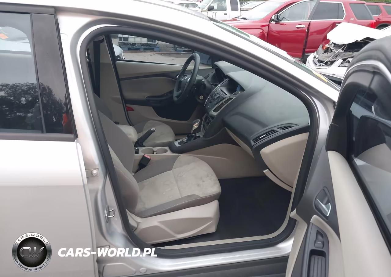 2013 Ford Focus Se VIN:1FADP3F20DL327581 - 5
