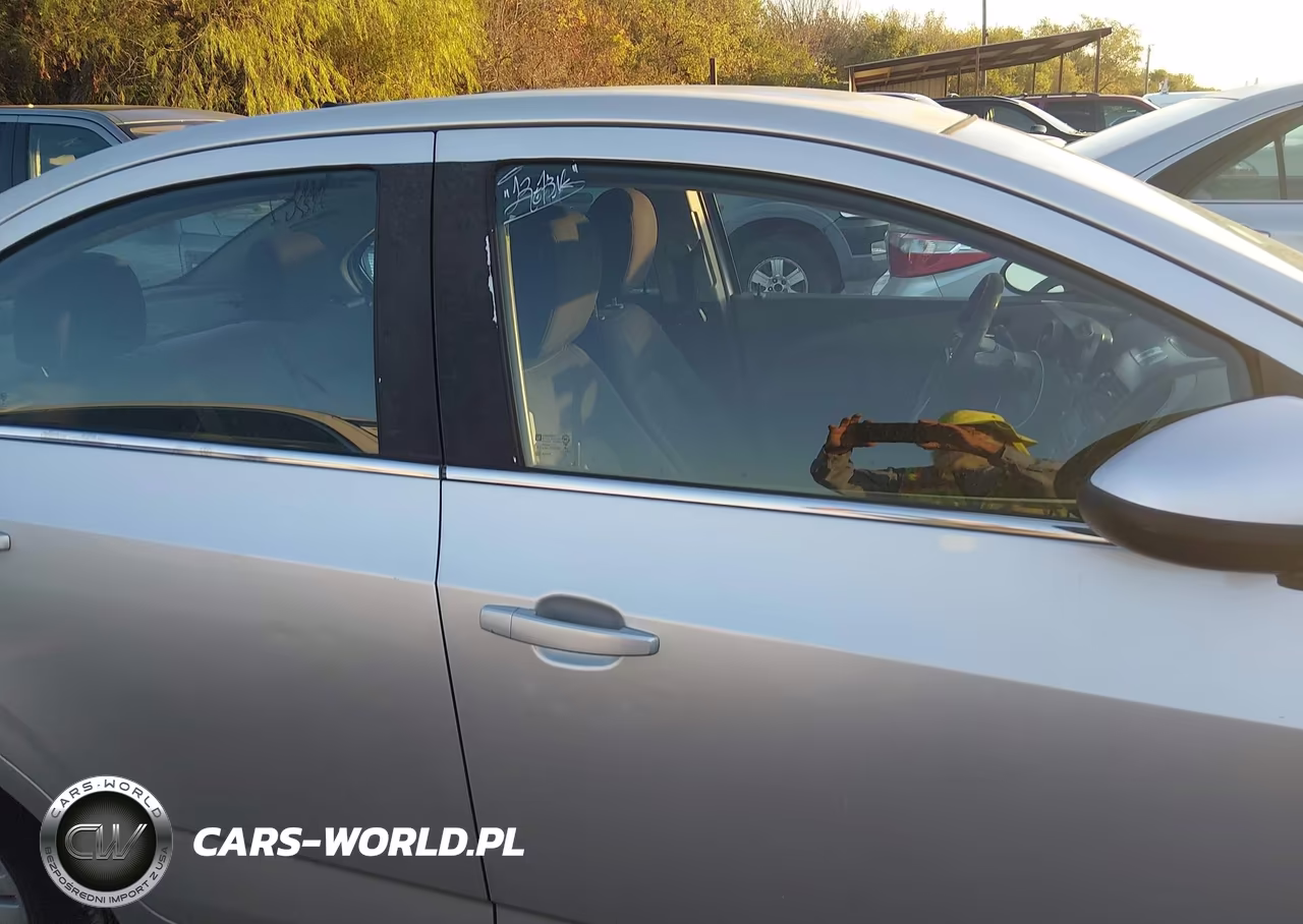 2013 Chevrolet Sonic Lt Auto VIN:1G1JC5SH2D4243358 - 13