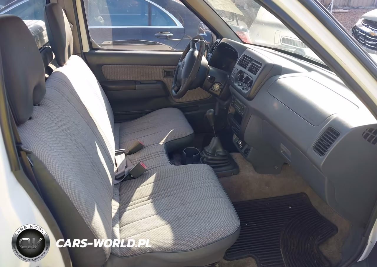 2001 Nissan Frontier Xe VIN:1N6DD21S11C311032 - 5
