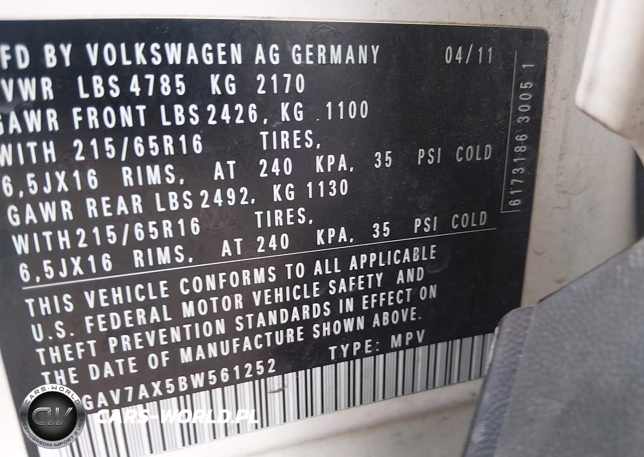 2011 Volkswagen Tiguan S VIN:WVGAV7AX5BW561252 - 9