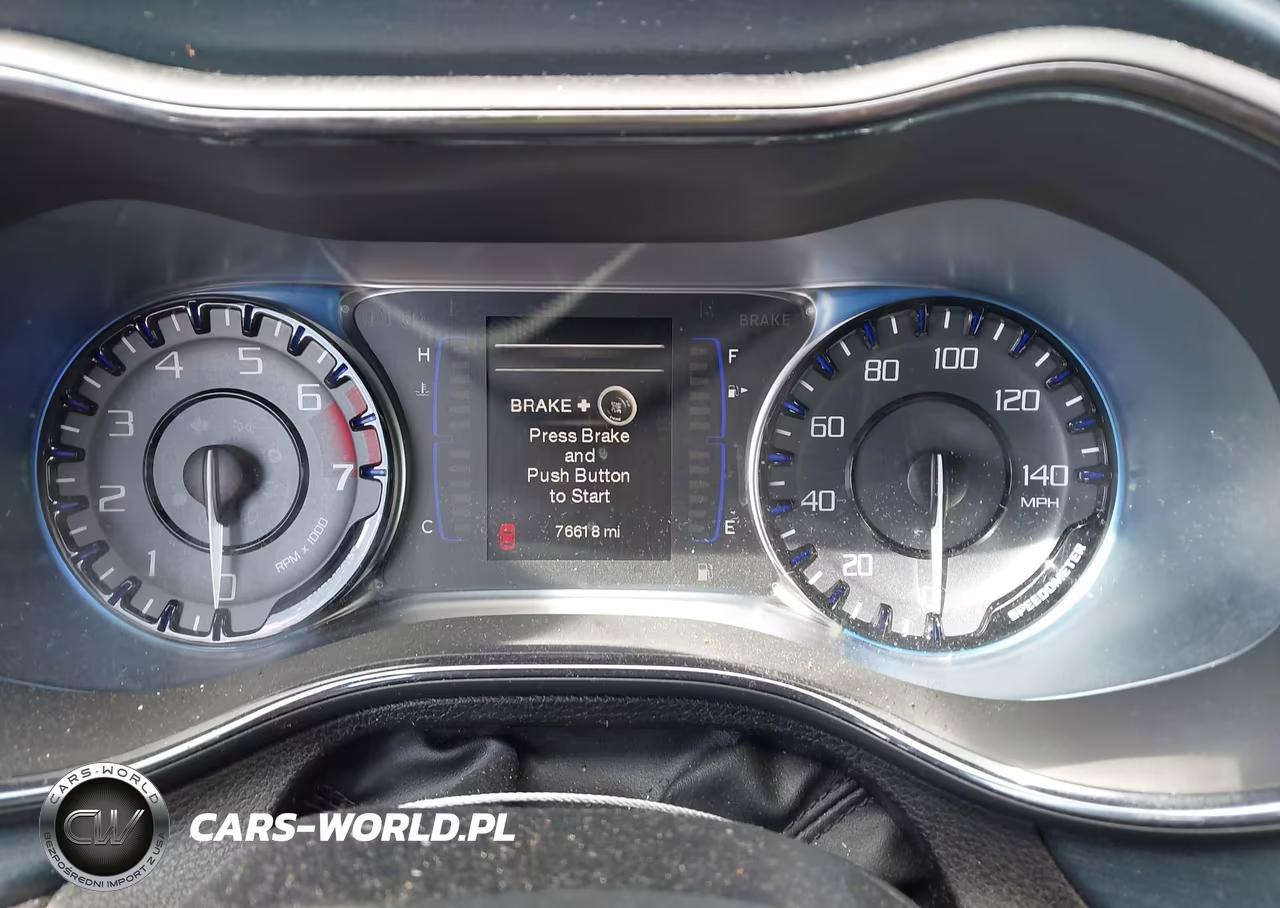 2015 Chrysler 200 S VIN:1C3CCCBB2FN597267 - 7