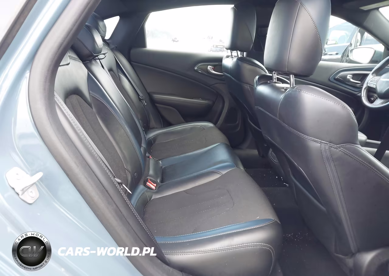 2015 Chrysler 200 S VIN:1C3CCCBB2FN597267 - 8