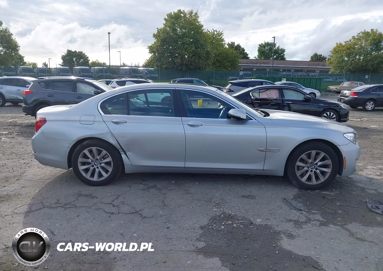 2014 BMW 740I VIN:WBAYA6C52ED144110 - 13