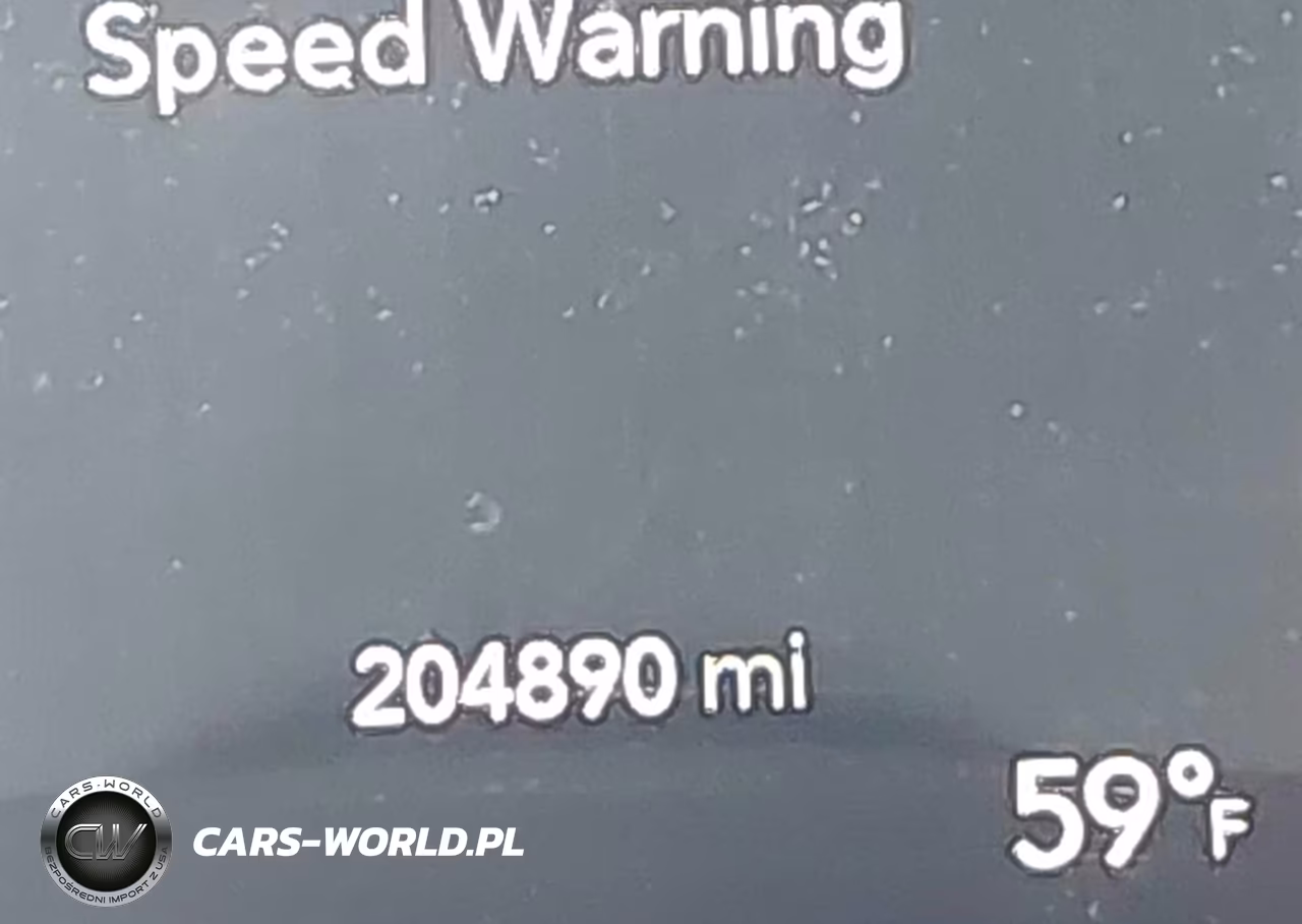 2018 Chrysler Pacifica Touring L VIN:2C4RC1BG8JR123583 - 15