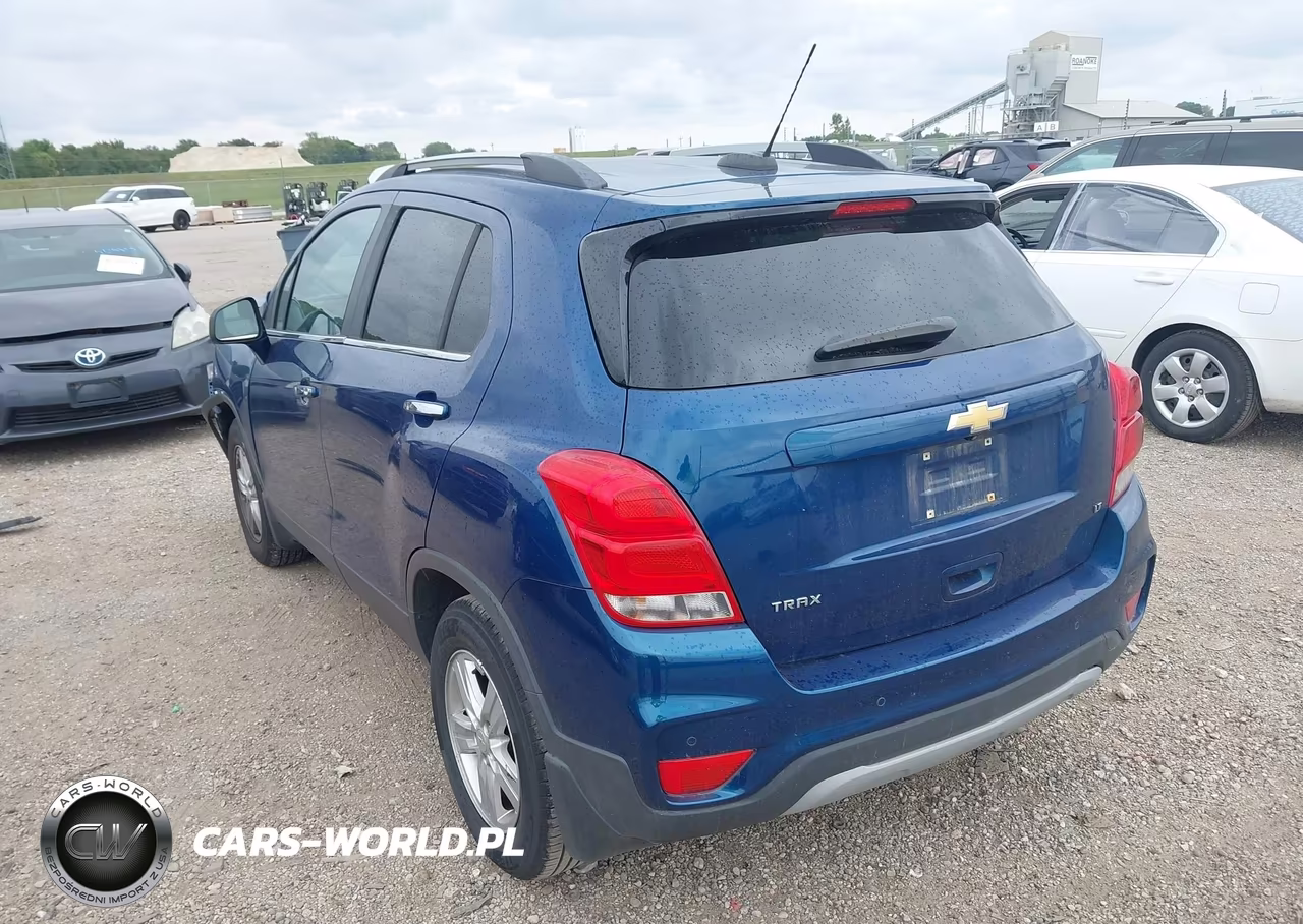 2019 Chevrolet Trax Lt VIN:3GNCJLSB8KL186538 - 3