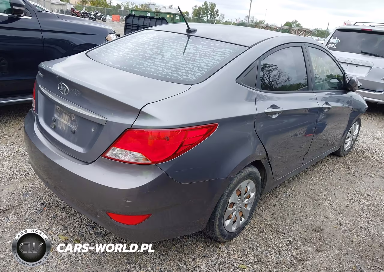 2016 Hyundai Accent Se VIN:KMHCT4AE5GU043415 - 4
