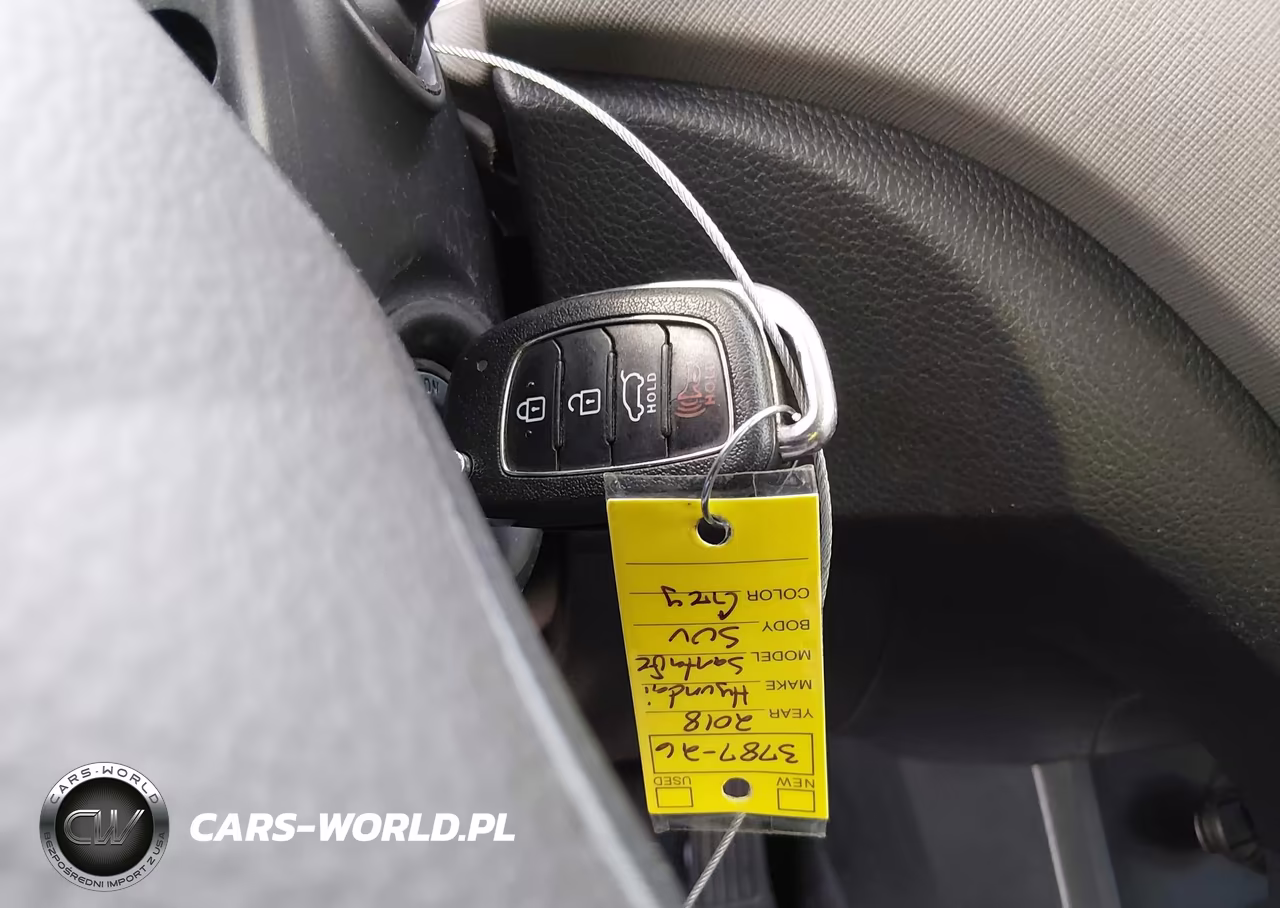 2018 Hyundai Santa Fe Se VIN:KM8SM4HF8JU265543 - 11