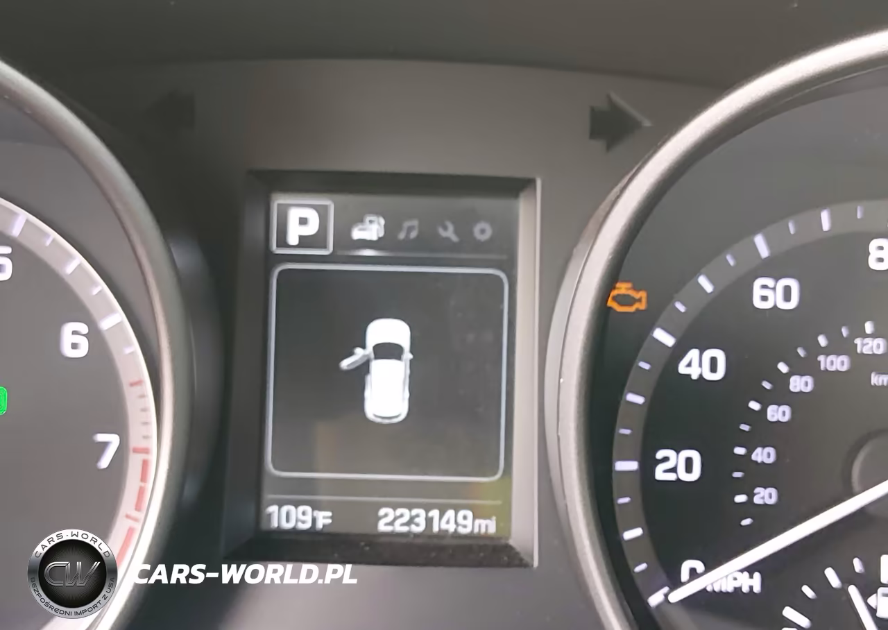 2018 Hyundai Santa Fe Se VIN:KM8SM4HF8JU265543 - 16