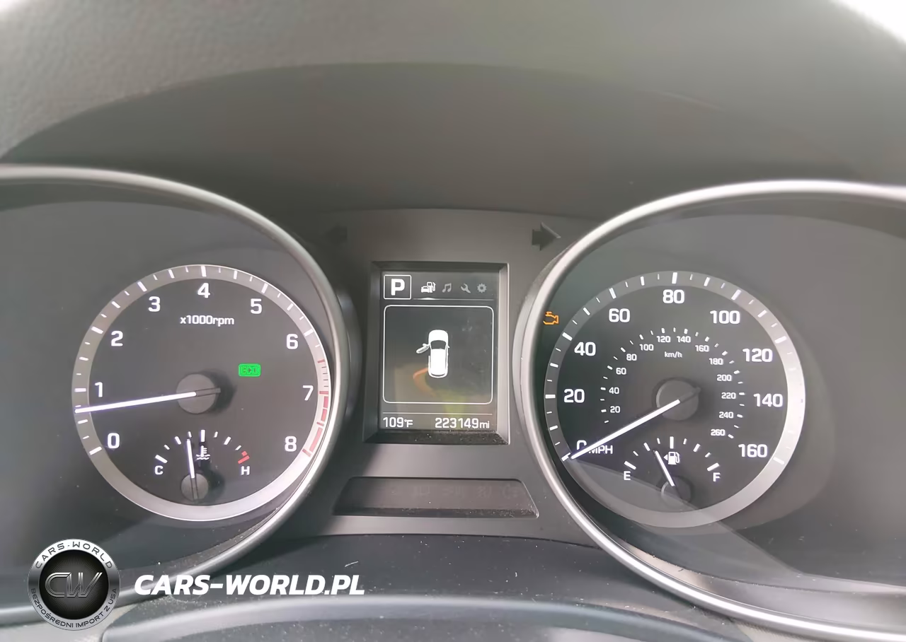 2018 Hyundai Santa Fe Se VIN:KM8SM4HF8JU265543 - 7