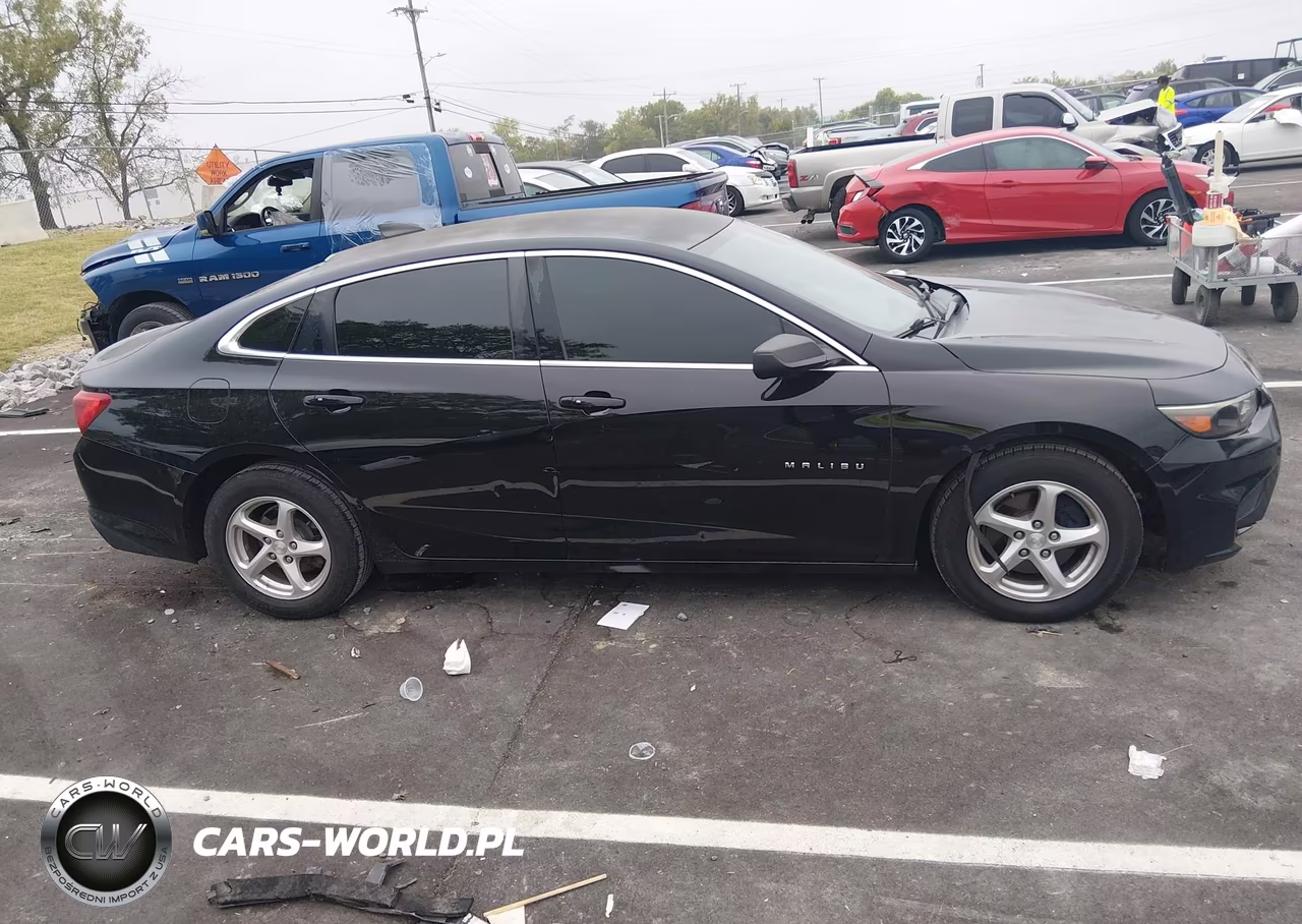 2017 Chevrolet Malibu Ls VIN:1G1ZB5ST6HF195092 - 6