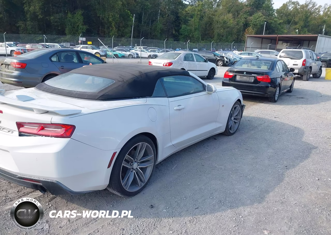 2017 Chevrolet Camaro 1Lt VIN:1G1FB3DX6H0105465 - 4