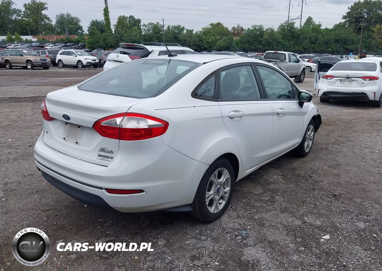 2016 Ford Fiesta Se VIN:3FADP4BJ5GM178350 - 4