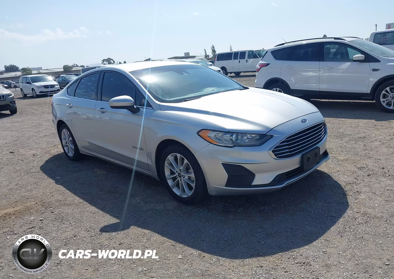 2019 Ford Fusion Hybrid Se – zdjęcie 1 z 22