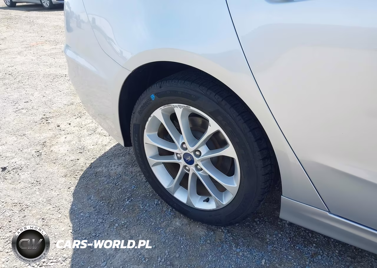 2019 Ford Fusion Hybrid Se VIN:3FA6P0LU2KR275334 - 15