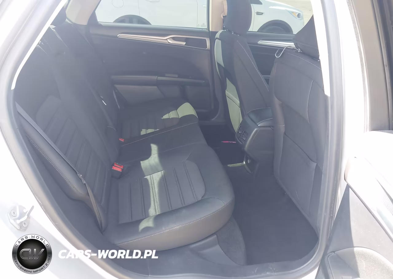2019 Ford Fusion Hybrid Se VIN:3FA6P0LU2KR275334 - 8