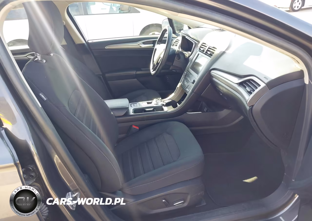 2019 Ford Fusion Hybrid Se VIN:3FA6P0LU3KR274208 - 5