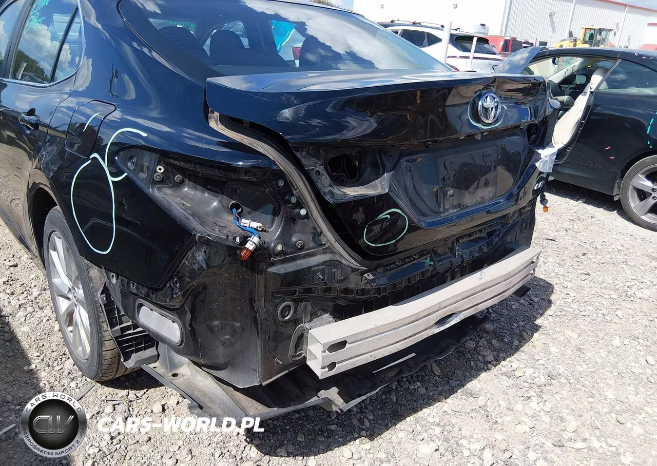 2018 Toyota Camry Le VIN:4T1B11HK5JU054689 - 6