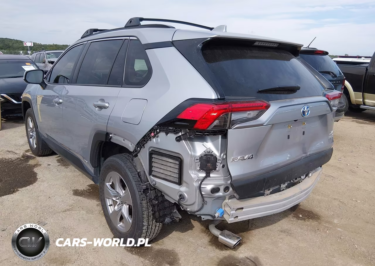 2023 Toyota Rav4 Hybrid Xle VIN:JTMRWRFV9PJ056942 - 3