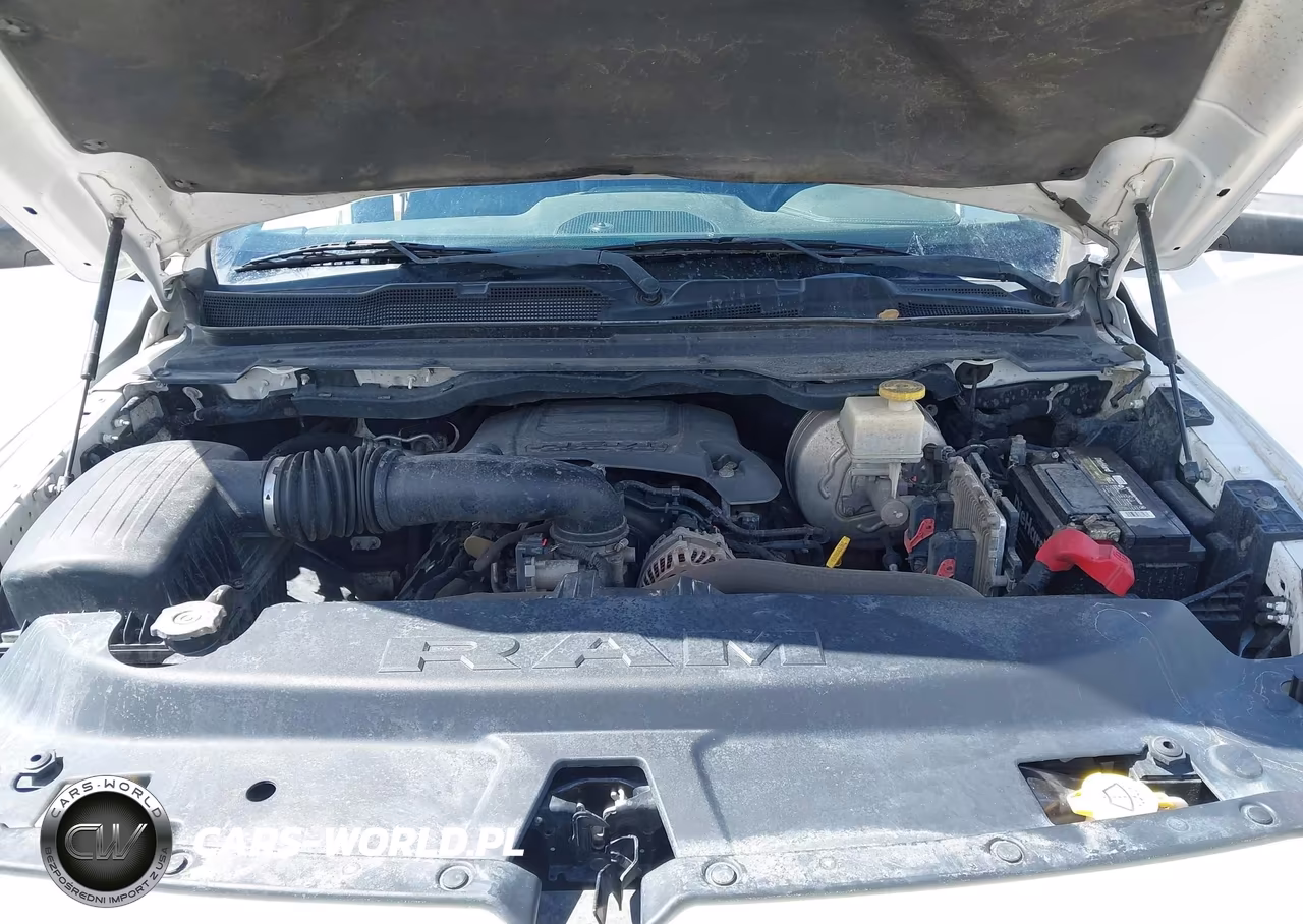 2019 Ram 1500 Laramie 4X4 5'7 Box VIN:1C6SRFJT9KN777509 - 10