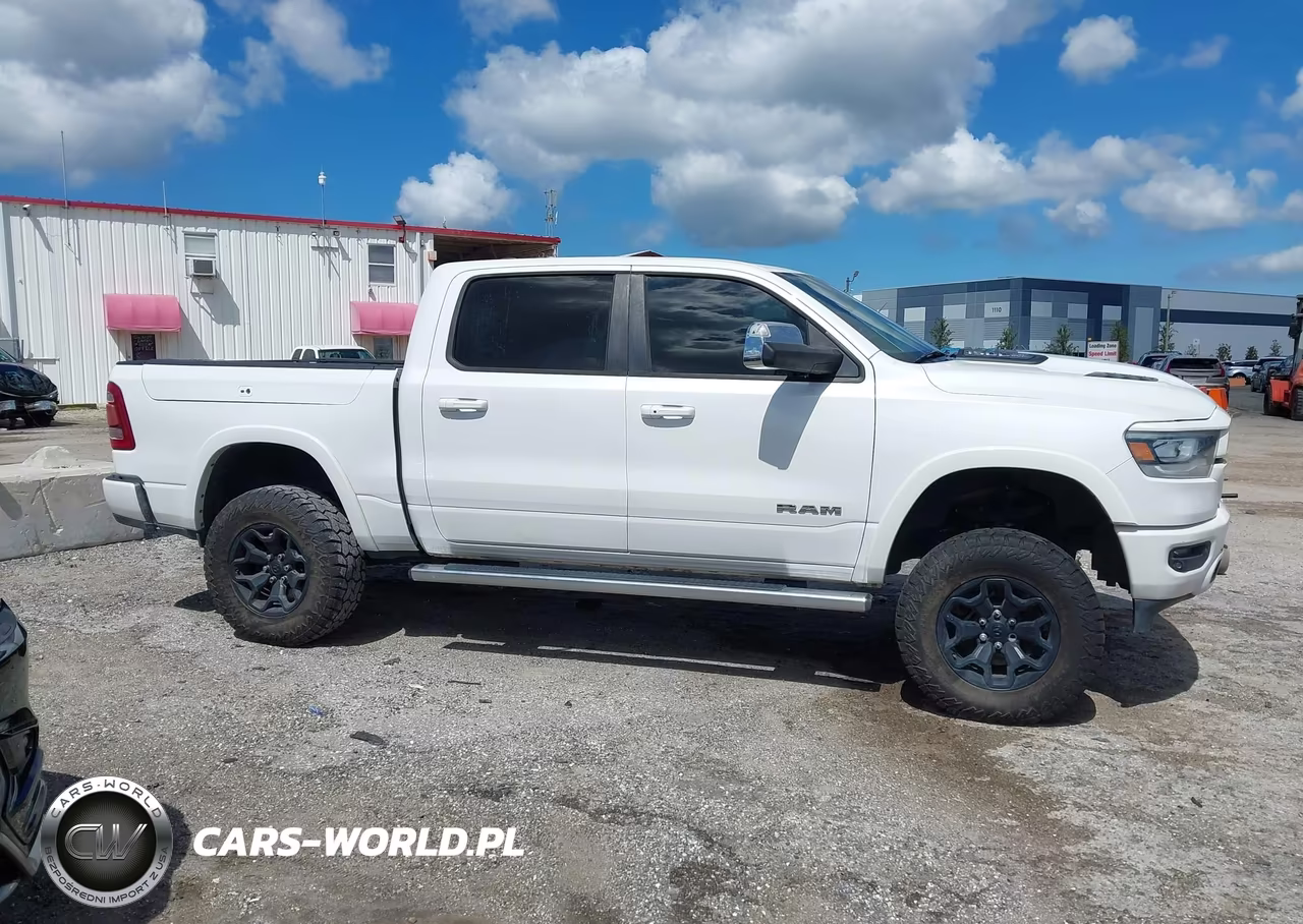 2019 Ram 1500 Laramie 4X4 5'7 Box VIN:1C6SRFJT9KN777509 - 13