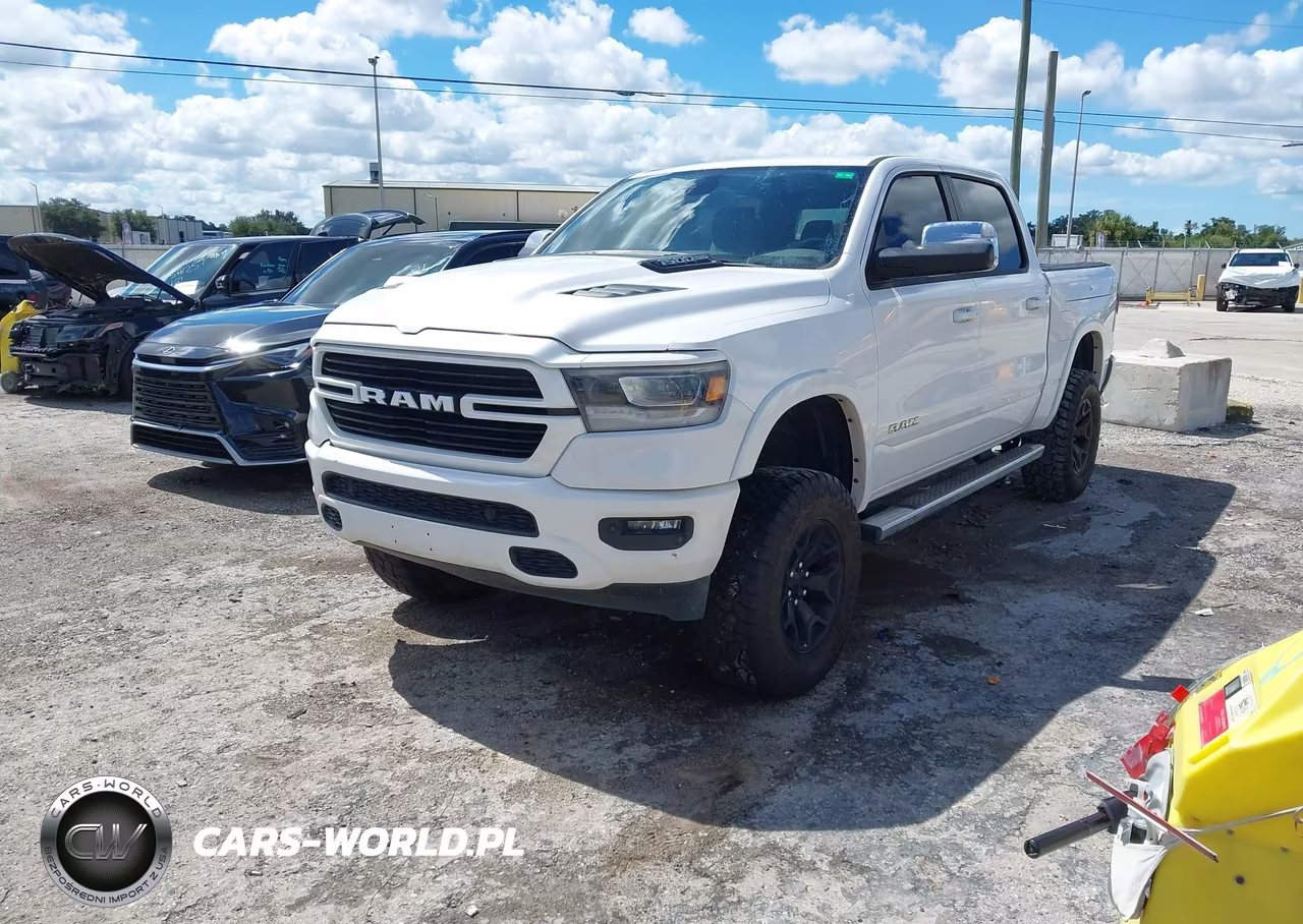 2019 Ram 1500 Laramie 4X4 5'7 Box VIN:1C6SRFJT9KN777509 - 2