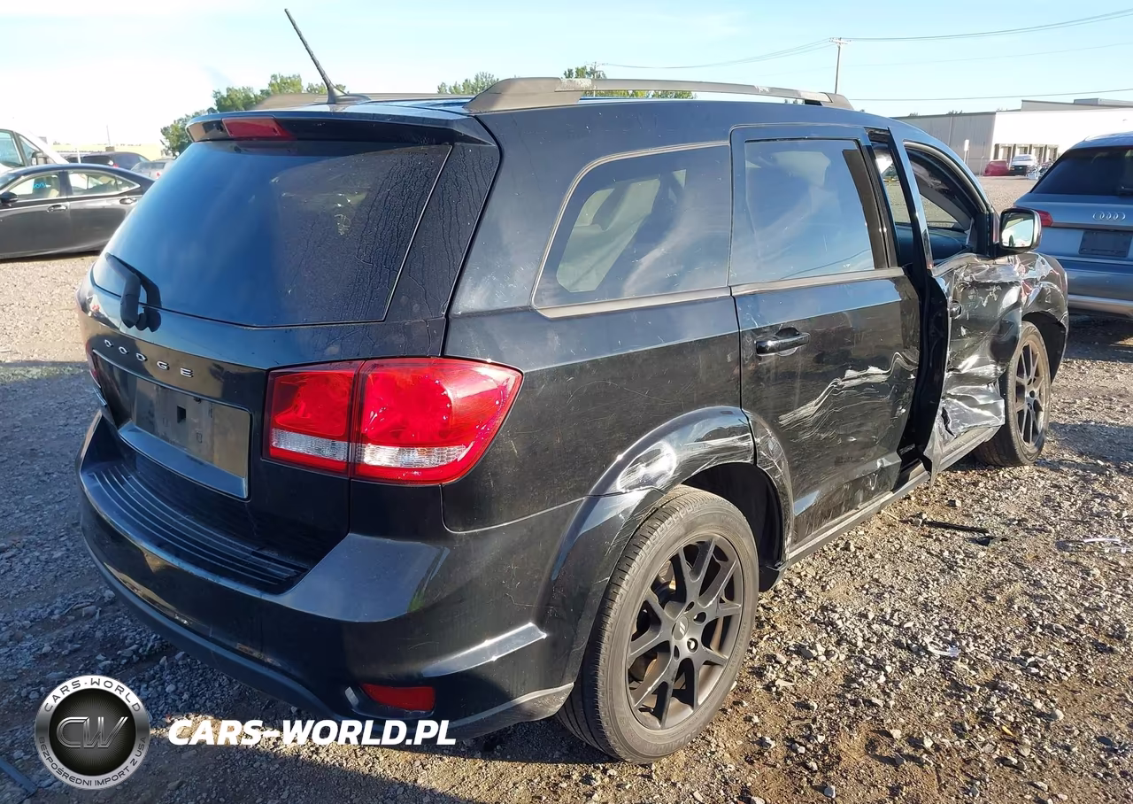 2018 Dodge Journey Sxt VIN:3C4PDCBB2JT145208 - 4
