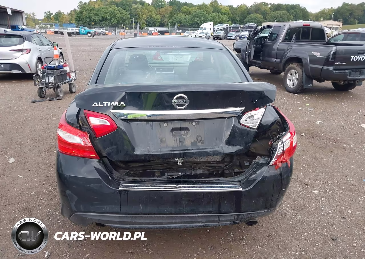 2017 Nissan Altima 2.5 S VIN:1N4AL3AP4HN355587 - 16