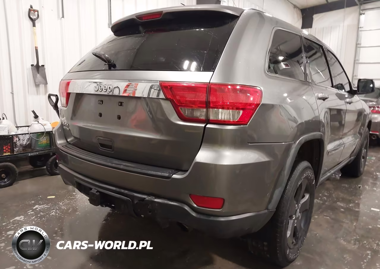 2012 Jeep Grand Cherokee Laredo VIN:1C4RJFAG8CC298898 - 6